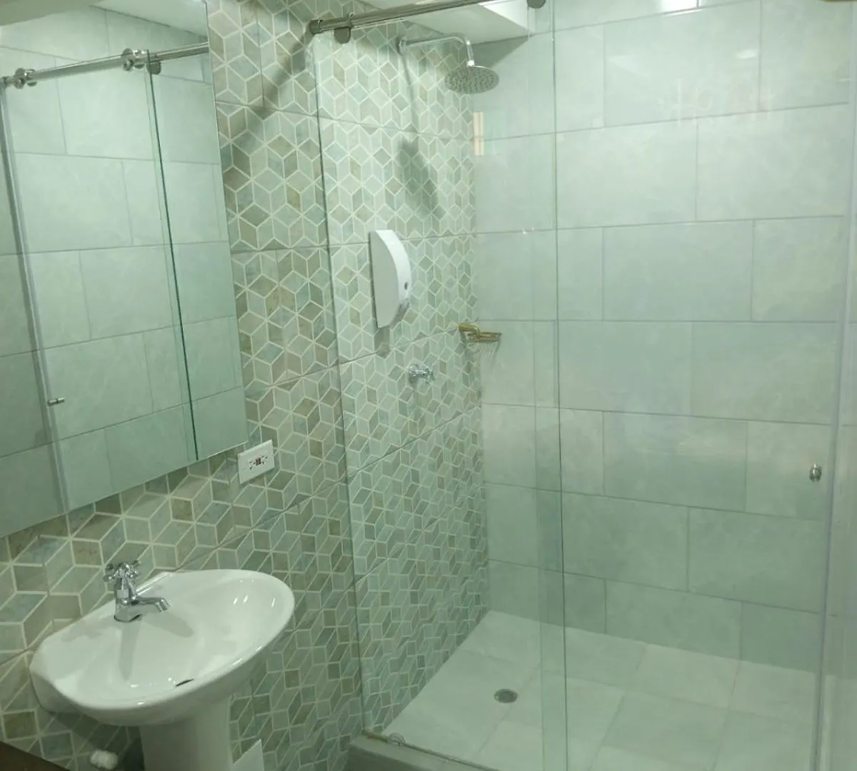 Hotel Marovi Santa Marta
