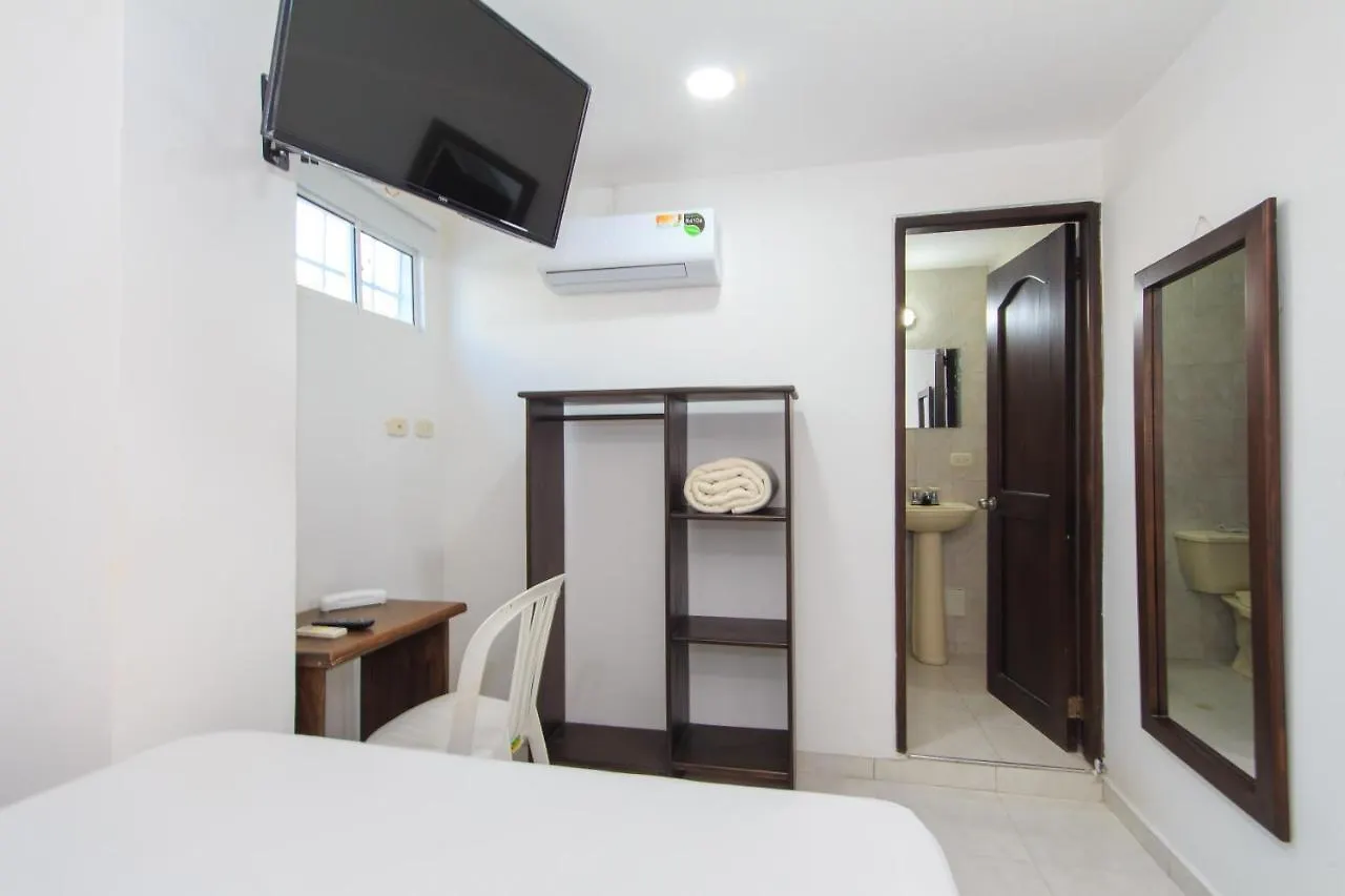 Hotel Marovi Santa Marta